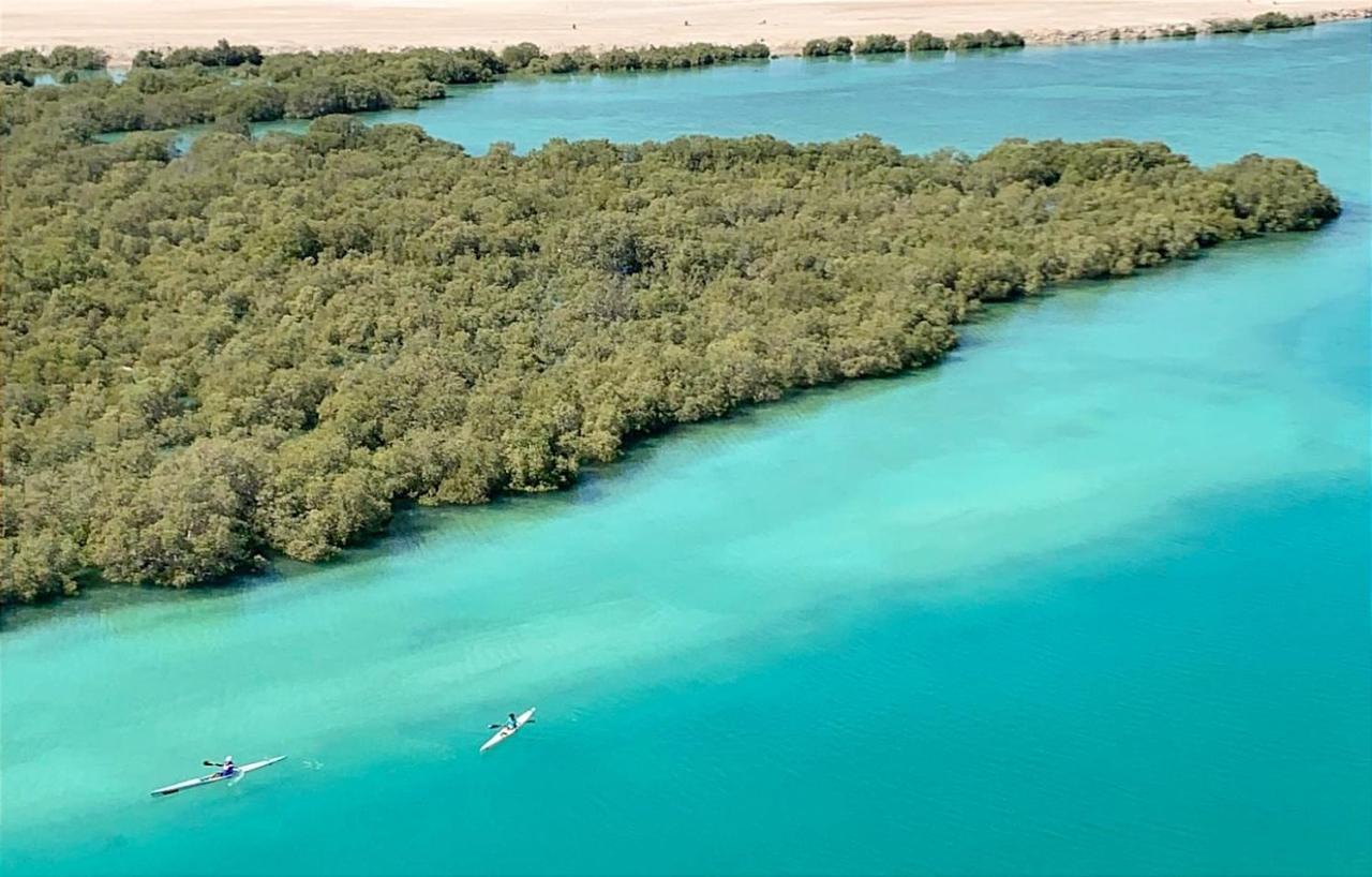 Abu Dhabi Cozy Mangrove View, Seaview 1 Bedroom 1 Partition Apartment Not Hotel Экстерьер фото