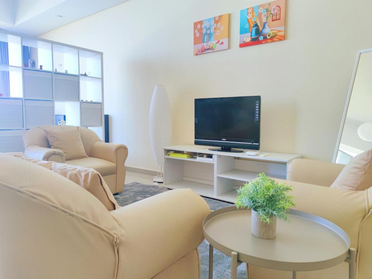 Abu Dhabi Cozy Mangrove View, Seaview 1 Bedroom 1 Partition Apartment Not Hotel Экстерьер фото